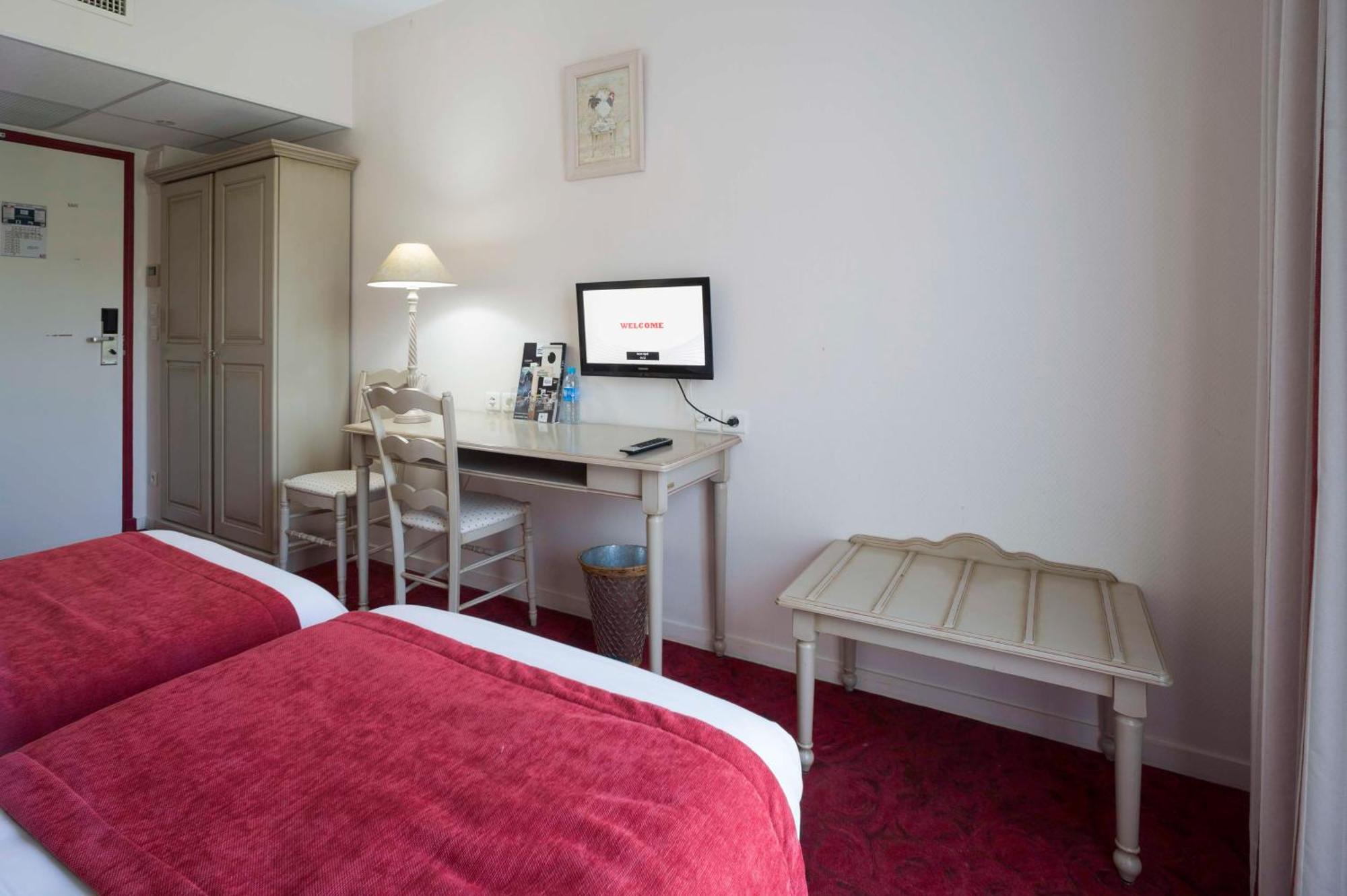Brit Hotel Du Perche Nogent-le-Rotrou Eksteriør billede